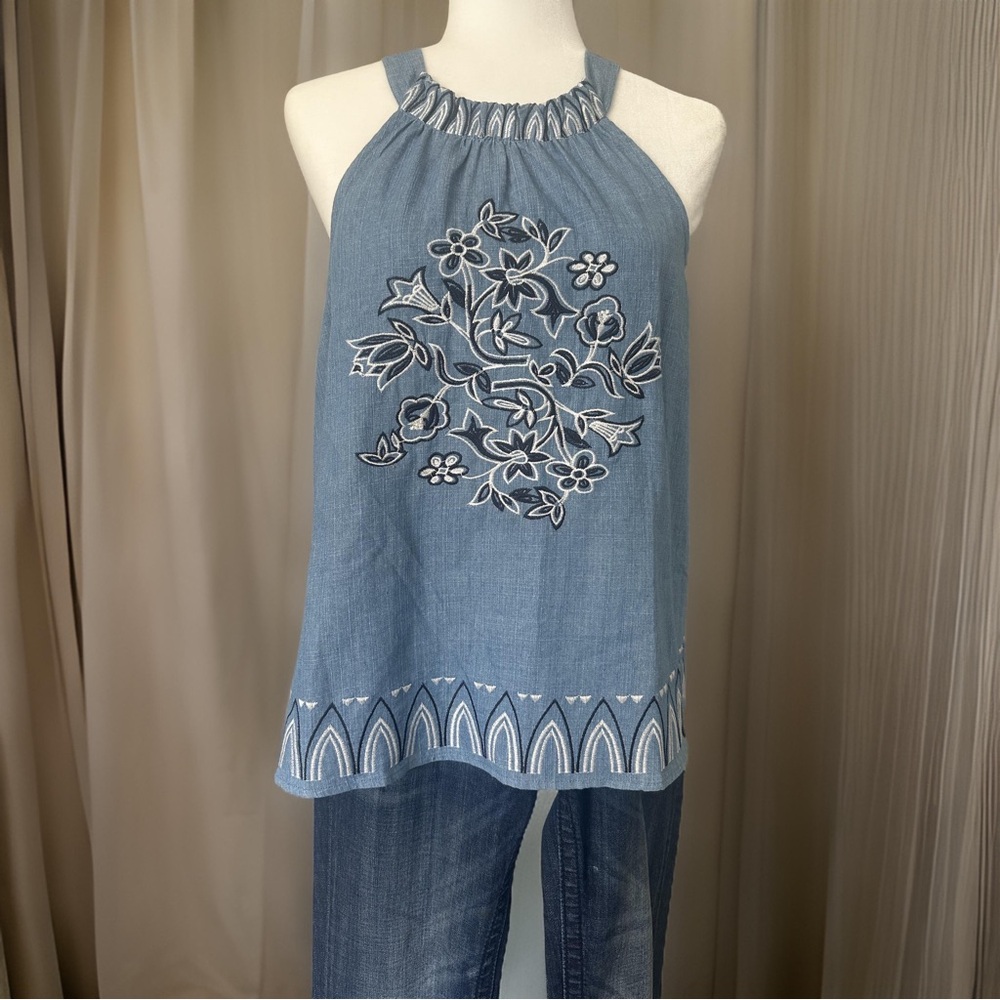 Anthropology top perfect for day time